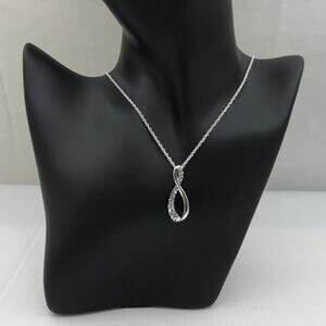 Vintage Avon 925 Sterling Silver Infinity Drop CZ Pendant Necklace
